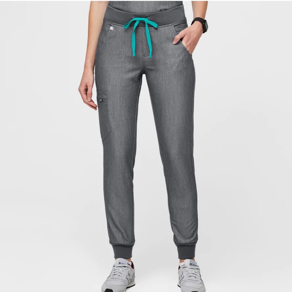 Figs Scrubs (Gray)